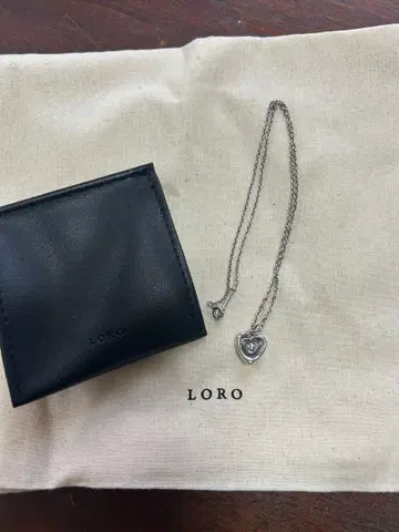 LORO 하트 네크리스 01