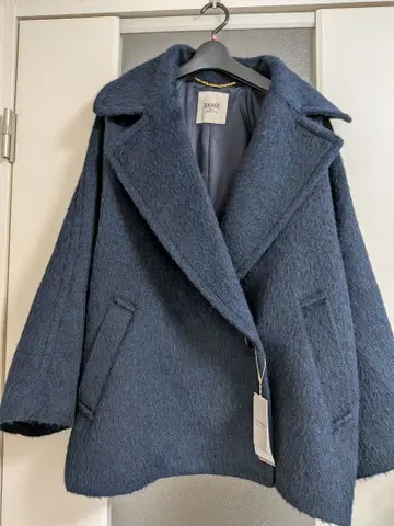 LESAGE 다크 블루 피 코트