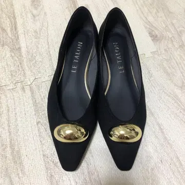 루탈론 새상품급 스웨이드 펌프스 낮음