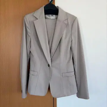 MICHEL KLEIN 베이지 수트 셋업