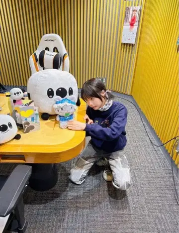 아노짱 착용 ACTIVE EXCHANGE 맨투맨 트레이닝복 네이비