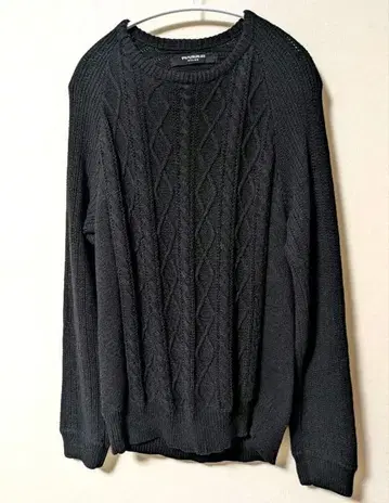 [ 1PIU1UGUALE3 ] 케이블 니트 블랙 M