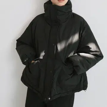 andme 다운 자켓 L 사이즈