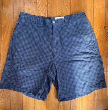 Eddie Bauer 체크 무늬 숏팬츠 36