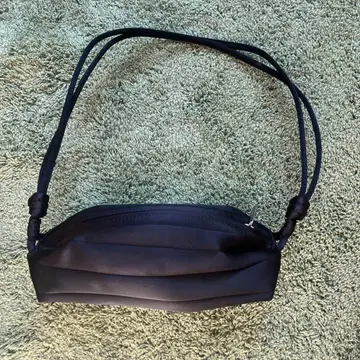 marimekko 블랙 숄더백