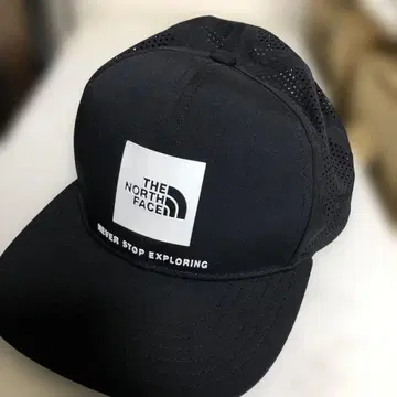 THE NORTH FACE 메쉬 캡 블랙