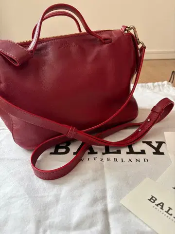 BALLY 빨간색 가죽 숄더백