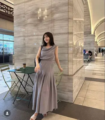 sachat 슬리브리스 드레이프 플리츠 원피스