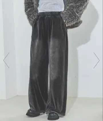 블리치 벨로아 와이드 팬츠