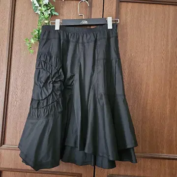 Eiko Kondo 플레어 스커트 블랙