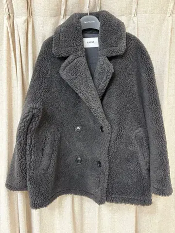 HAUNT 그레이 보아코트