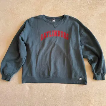 러셀 애슬레틱 맨투맨 GATLINBURG