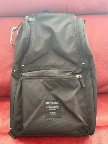 미사용 새상품 택 포함 marimekko 마리메꼬 블랙 백팩