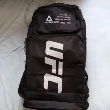리복 UFC 백팩 블랙
