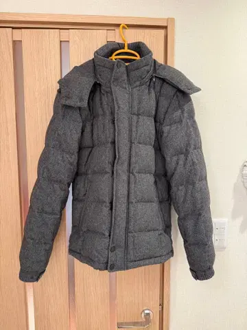 그린 라벨 릴랙싱 다운 자켓 M 사이즈