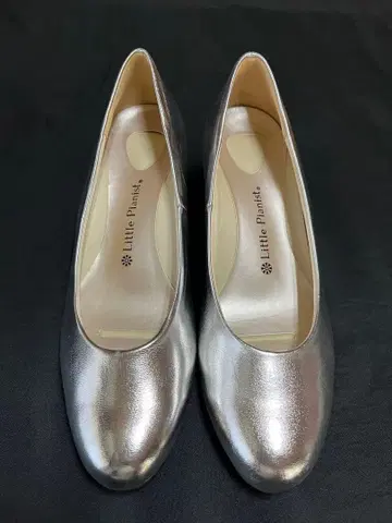 리틀 피아니스트 실버 펌프스 24 사이즈