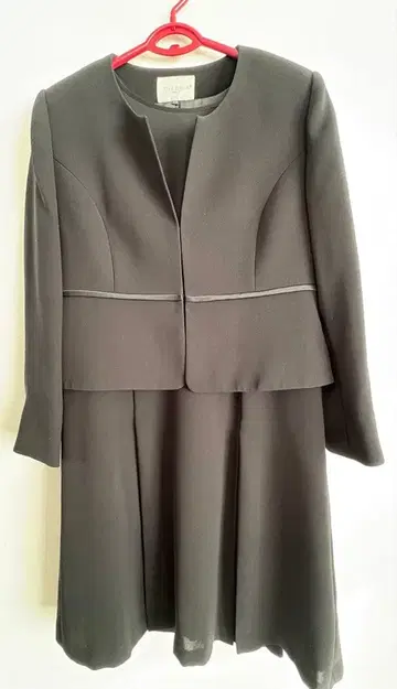 관혼상제 블랙 자켓과 원피스 세트