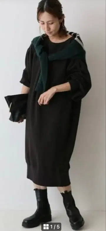 프레임워크 맨투맨 원피스