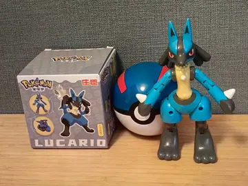 포켓몬 루카리오 가동 피규어 공 포함