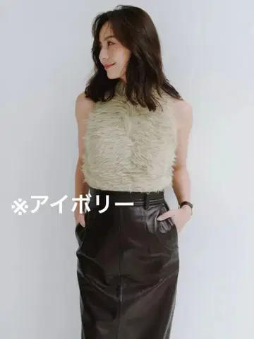 anuans 퍼라이크 슬리브리스 니트탑 아이보리 새상품급