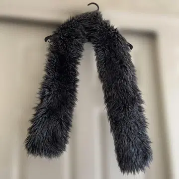 [ ANNA SUI ] 그레이 퍼 스톨