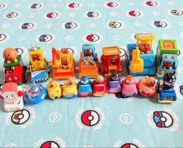 호빵맨 완구, 일하는 자동차 가챠가챠 등