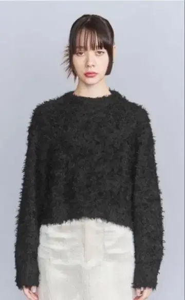 뷰티앤유스 튤 테이프 니트 블랙