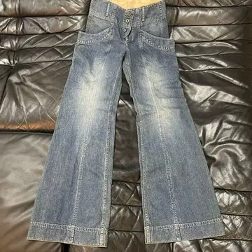 [ 새상품급 ] Johnbull 젬블 세일러 플레어 데님 하이웨스트 S