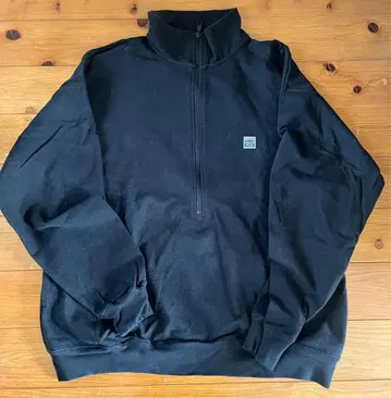 비전 스트릿 하프 지퍼 맨투맨