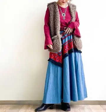 차이하네 카누무르 스커트