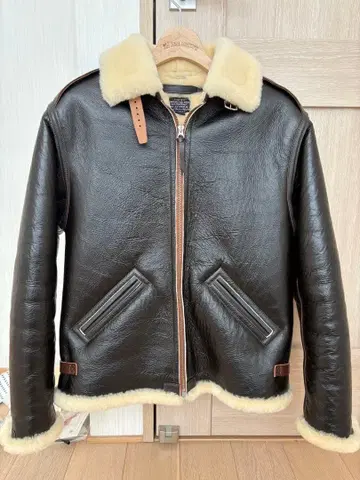 The REAL McCOY'S B-6 플라이트 자켓