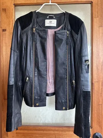 DAY 블랙 가죽 라이더 자켓 34