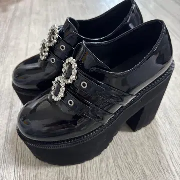 BUBBLES 더블 버클 통굽 신발 블랙 36