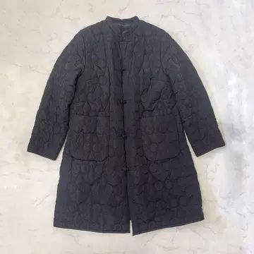 차일드우먼 체리 퀼팅 코트 블랙 차이나 버튼