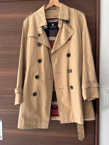 블랙 레이블 크레스트브릿지 트렌치코트 M 사이즈