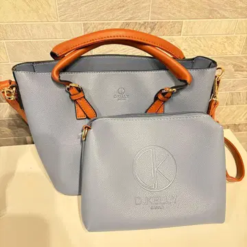 d.Kelly 숄더백 백인백 블루