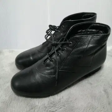 키쿠치 타케오의 신발 블랙 숏부츠 23.5