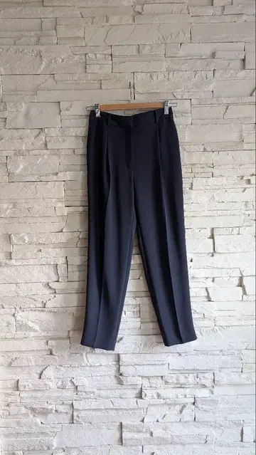 플라스테 트리아세 블렌드 테이퍼드 팬츠