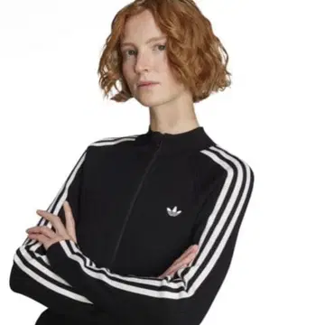 미사용 새상품 아디다스 쓰리 스트라이프 슬림 니트 트랙탑