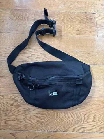 뉴에라 바디백 2L