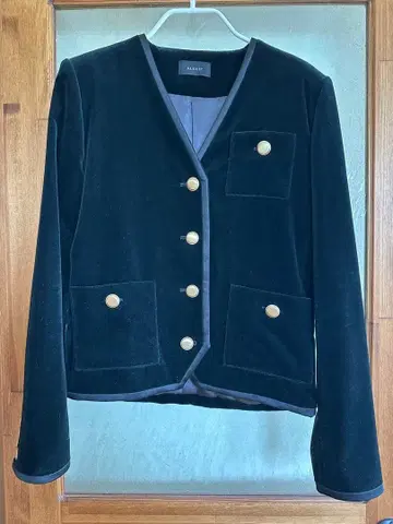 MUGUET 노카라 자켓 블랙 벨벳