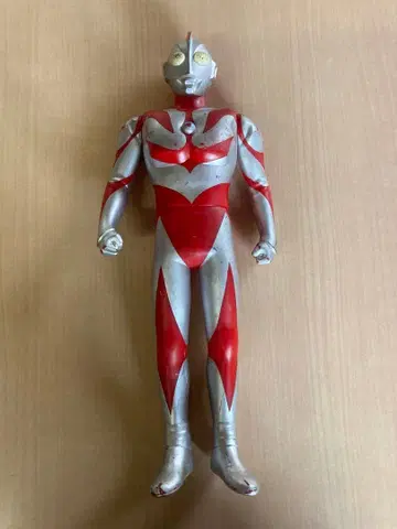 울트라맨 네오스 피규어