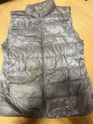 그레이 다운 베스트 M 사이즈 패커블