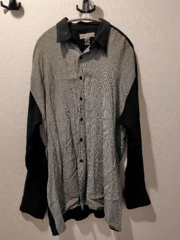 NEW STEP 긴팔 셔츠 블랙/화이트