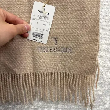 택 포함 새상품 TRUSSARDI 캐시미어 100% 울 머플러