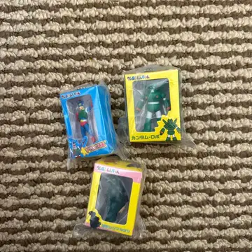 캡슐 토이 피규어 3개 세트