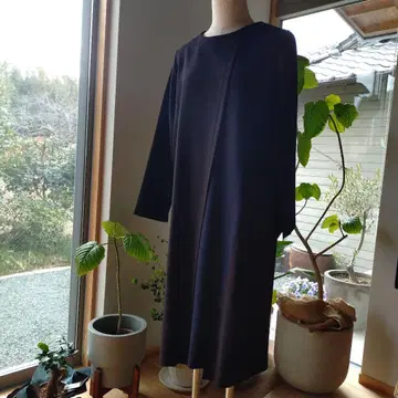 블랙과 네이비 원피스