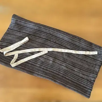 랩 스커트, 살롱 스커트 마키 텍스타일