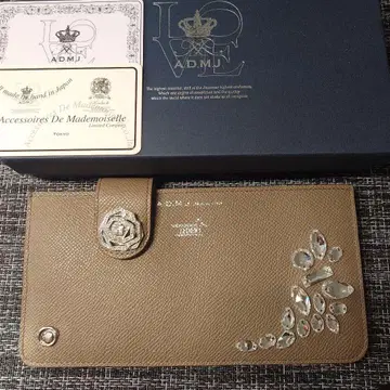 ADMJ 가죽 장지갑 크리스탈 장식 포함