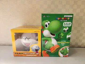 슈퍼 마리오 테레사 라이트 & 요시 피규어